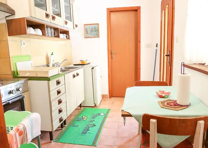Stinjan Elda Appartamento Pola